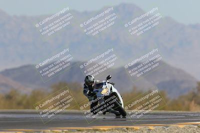 media/Apr-09-2023-SoCal Trackdays (Sun) [[333f347954]]/Turn 14 (1015am)/